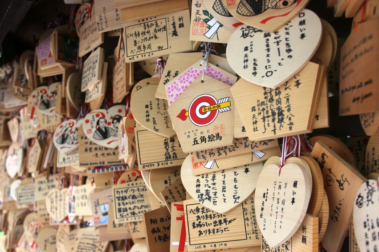 福建留学日本之融入日本社会：文化交流与学术提升的完美平衡